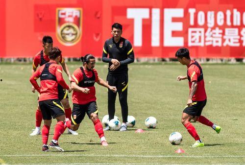 国足李铁爆料最新消息视频,最新动态与幕后故事